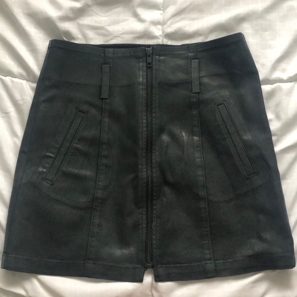 LF Skirt